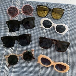 Bundle of 8 fun sunglasses!